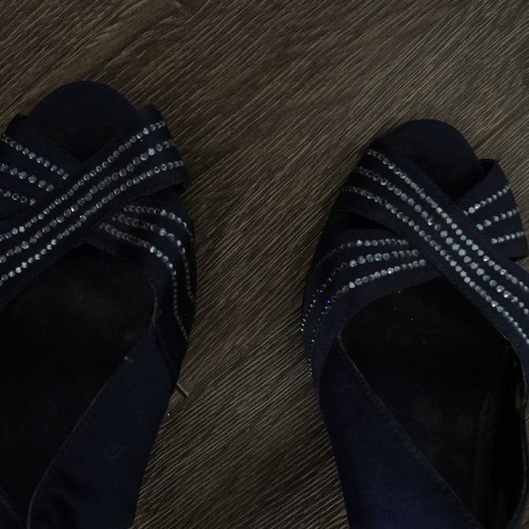 Midnight blue slingbacks - Picture 4 of 4